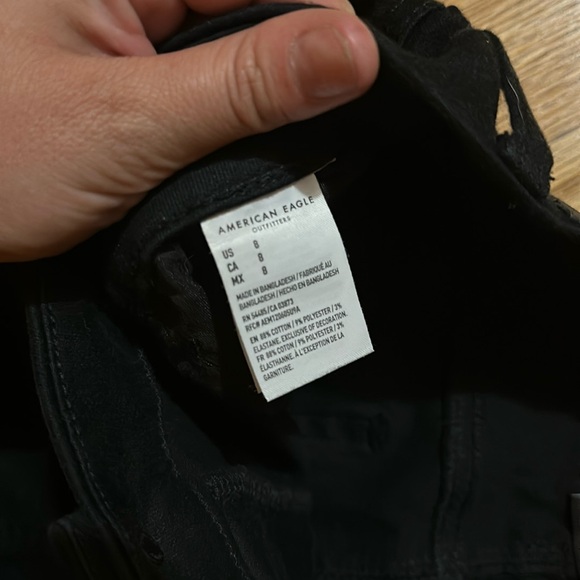 AE Shorts - Picture 4 of 4